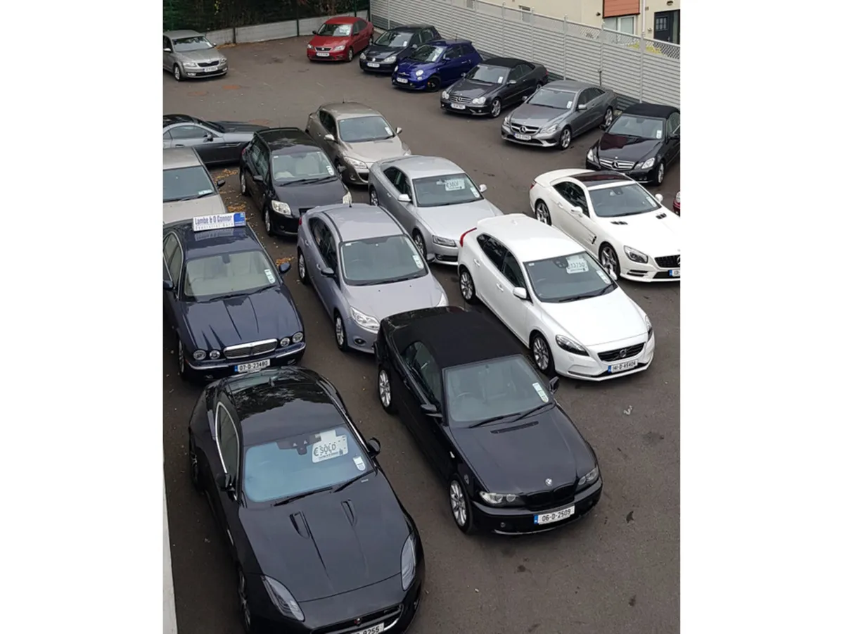 Suzuki Swift 1.2 AUTOMATIC *** VERY LOW MILES *** - Image 2
