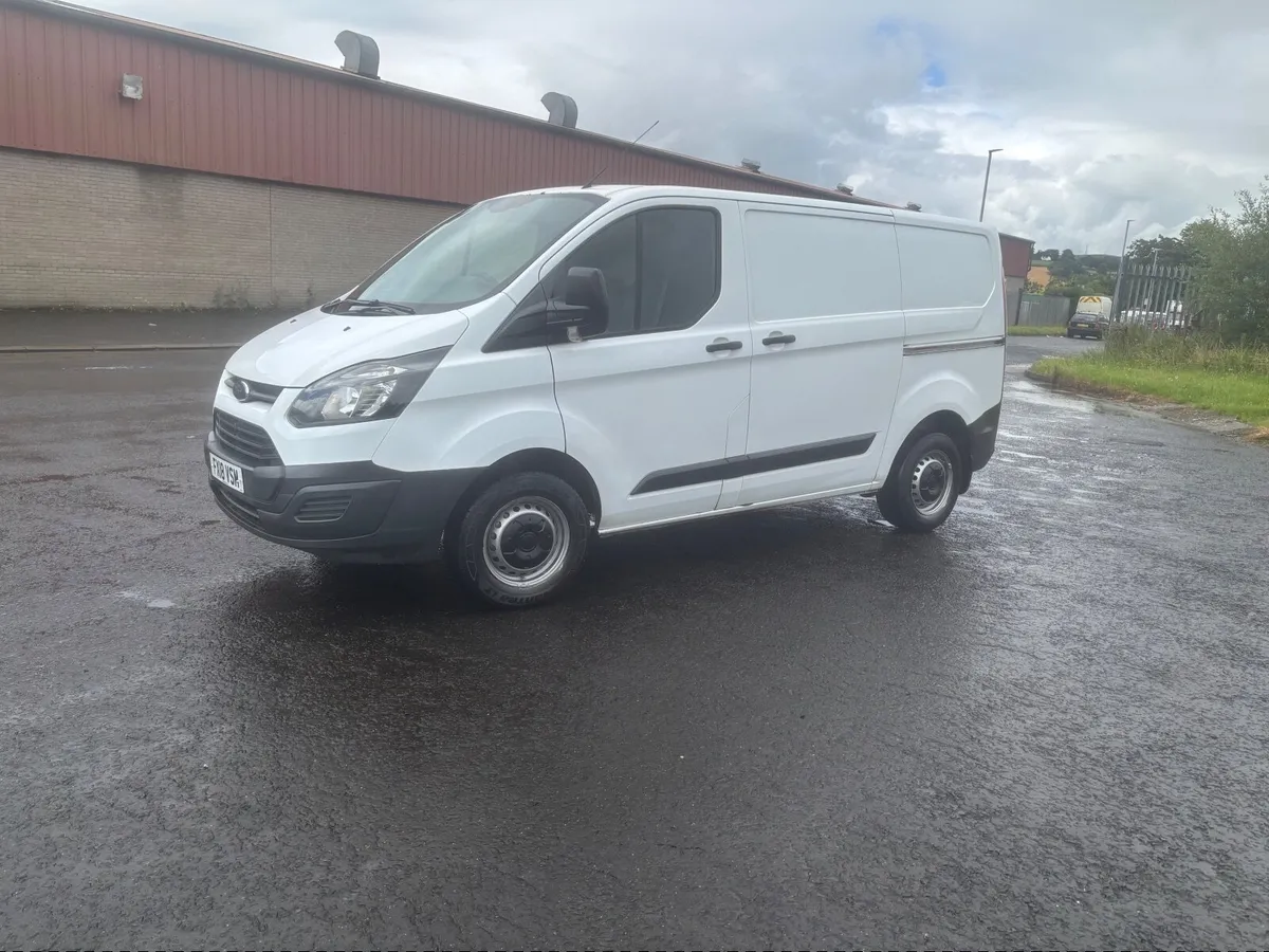 2018 Ford Transit Custom 2.0 TDCi 105ps Low Roof/ - Image 3