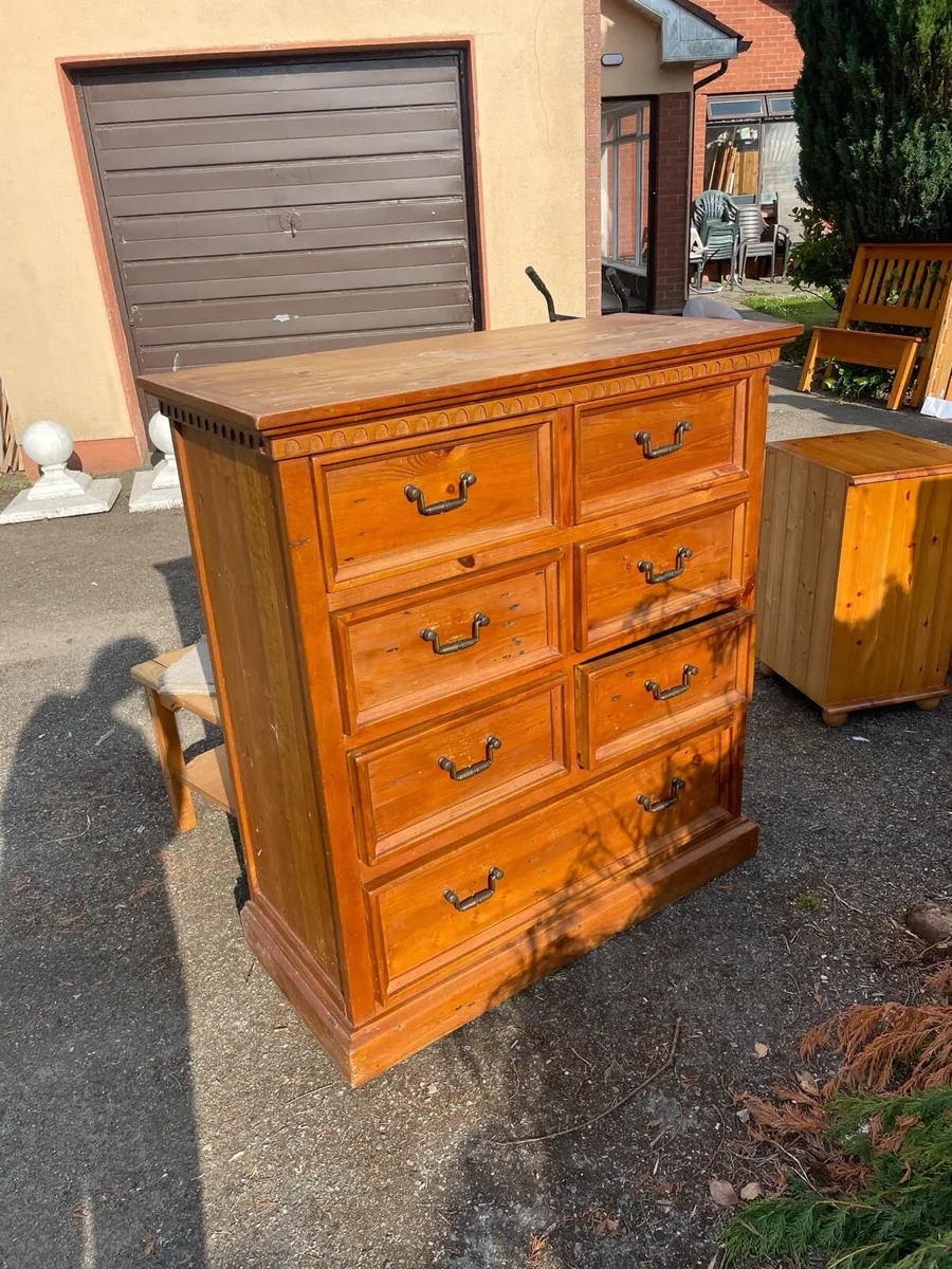 Chest of drawer €200 - Image 3