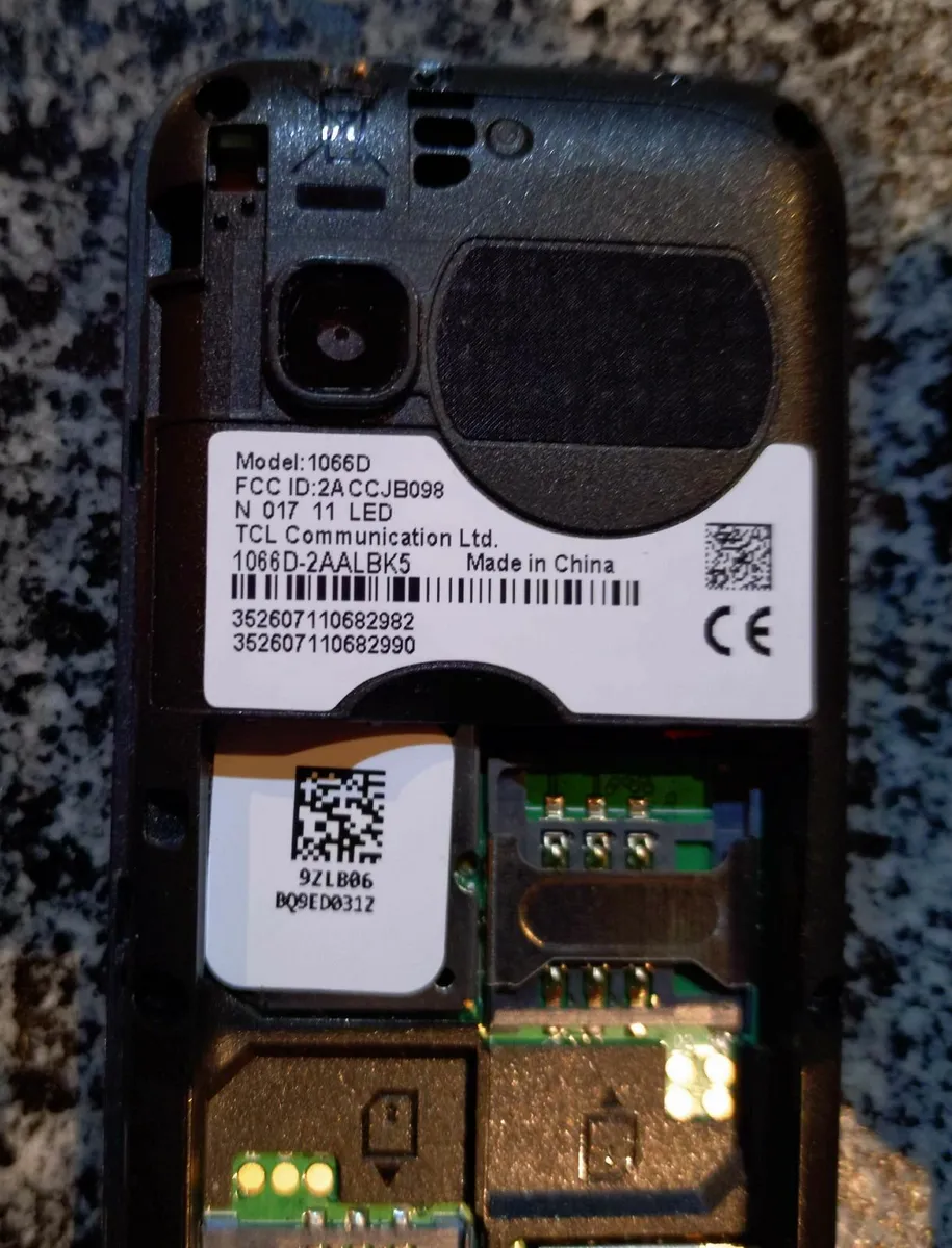 Alcatel 1066d Used Mobile Phone. - Image 4