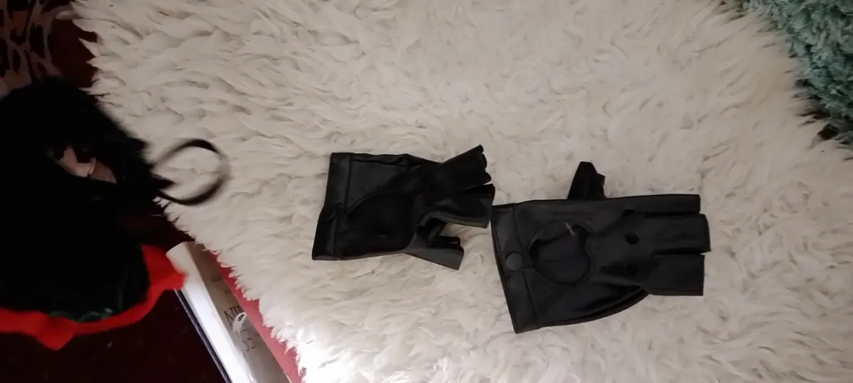 Crossdresser? Lingerie.leatherlook fetish noveltie - Image 2