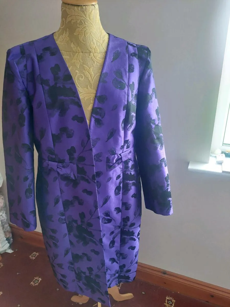 Dress coat - Image 1