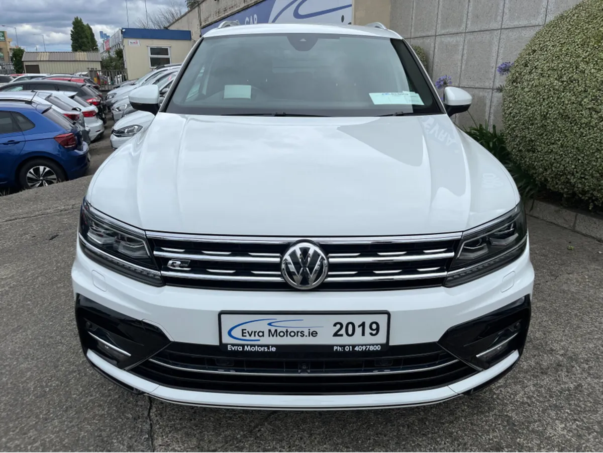 Volkswagen Tiguan R-LINE 4 MOTION AUTOMATIC 2.0 DI - Image 2