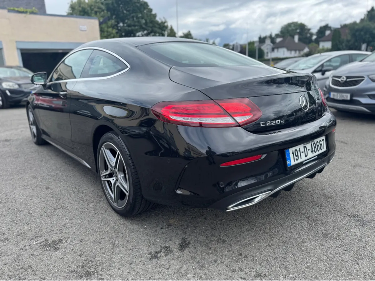 Mercedes-Benz C-Class C220 D AMG LINE PREMIUM  AUT - Image 3