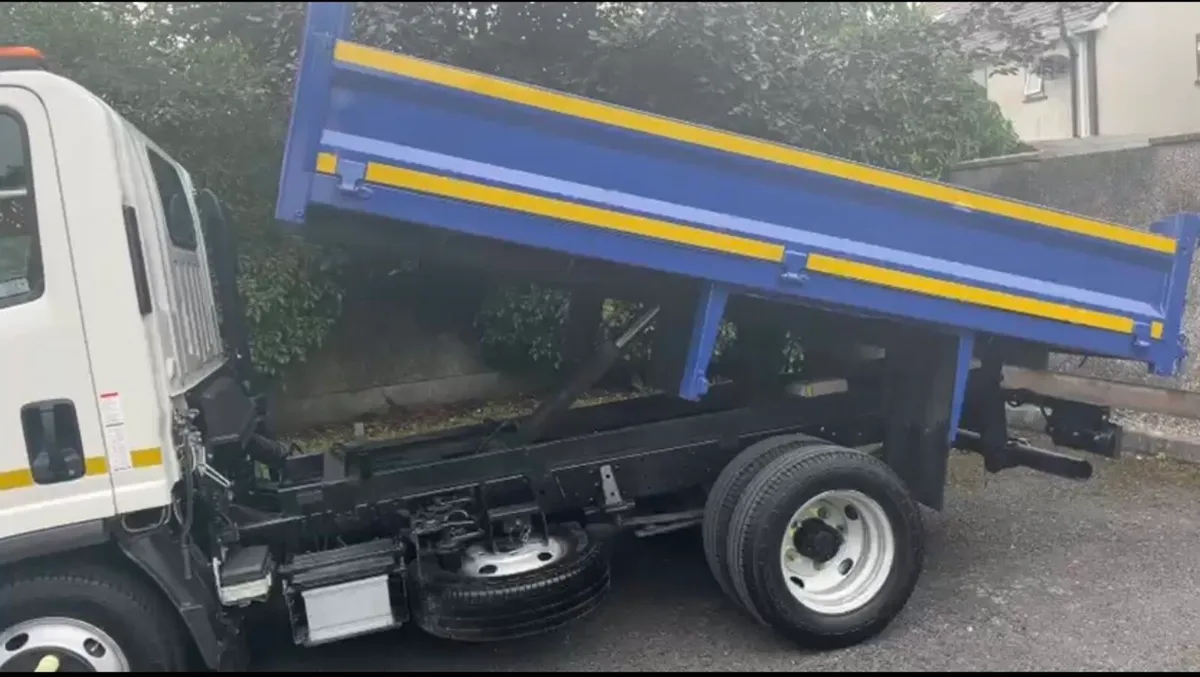 Tipper services available in Mayo