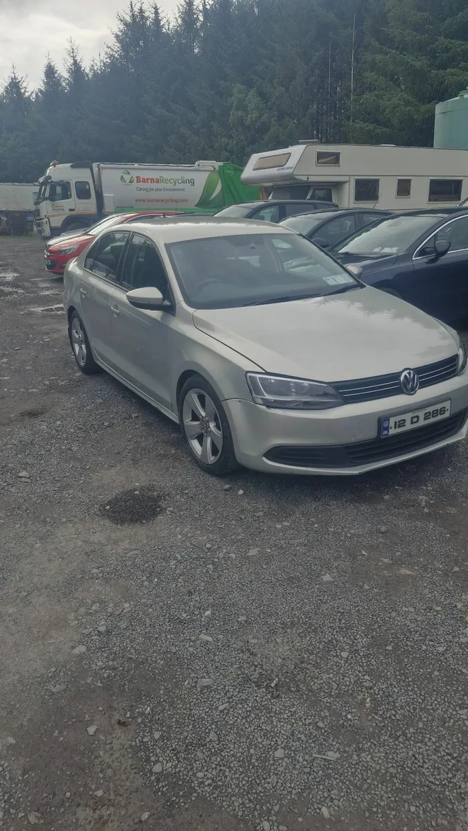 Volkswagen Jetta 2012 - Image 3