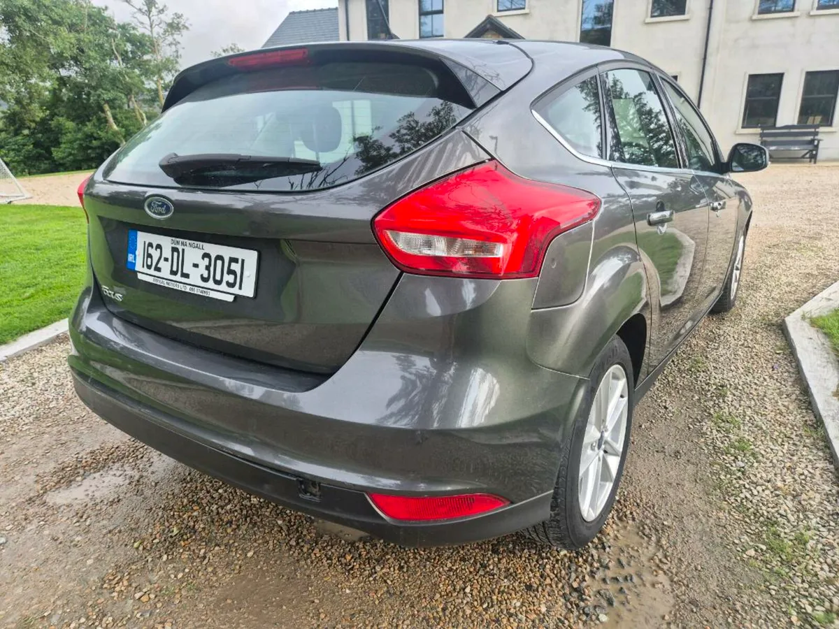 Ford Focus - Image 2