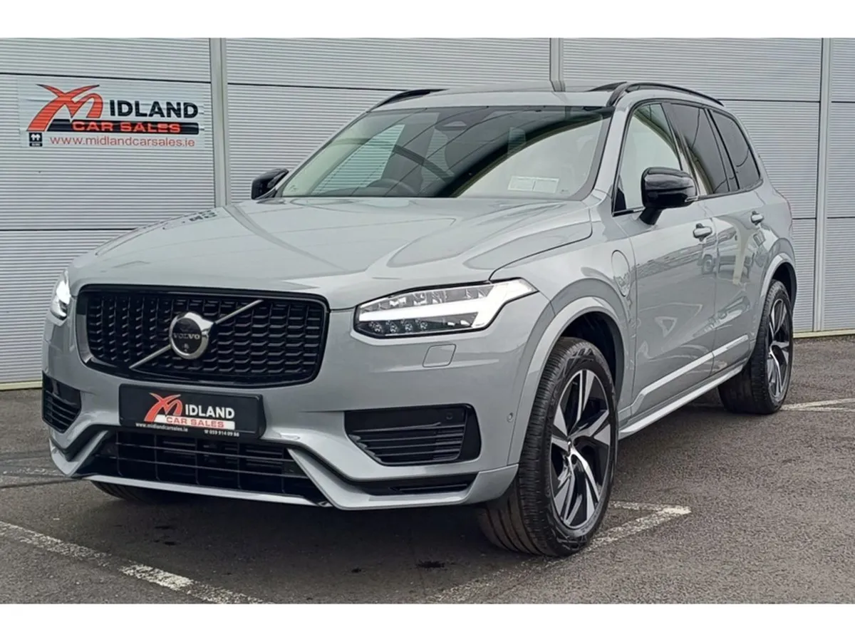 Volvo XC90 T8 Dark Plus Recharge AWD Auto (phev)7 - Image 1