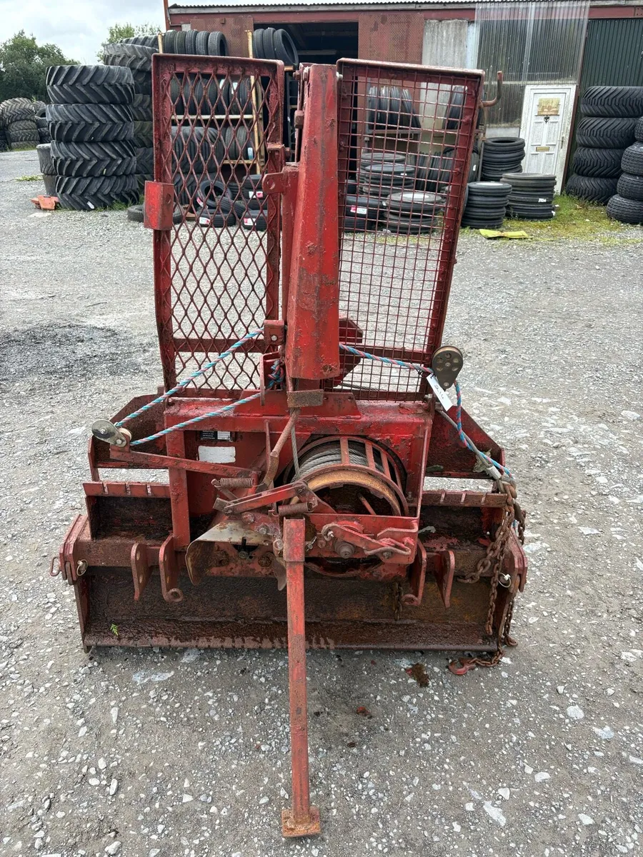 Tractor winch - Image 2