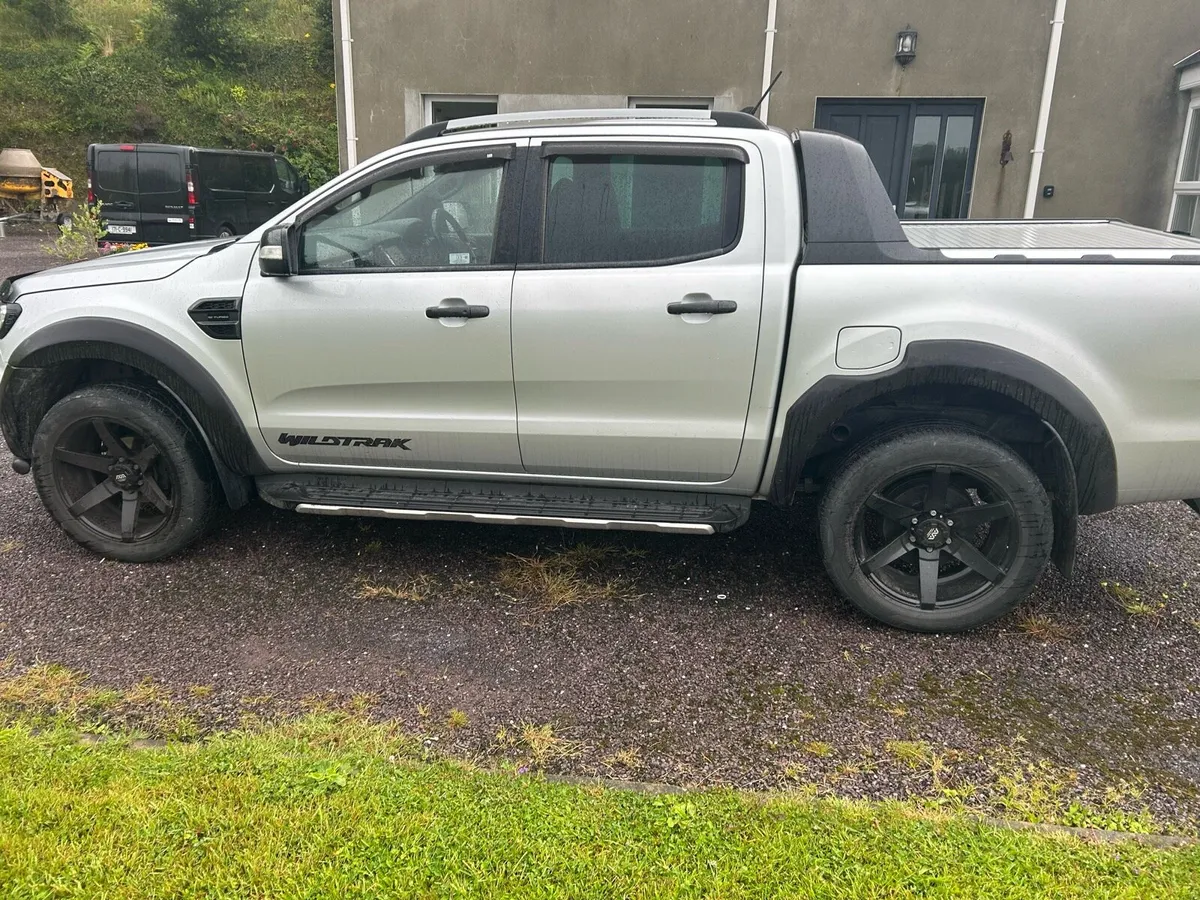 Ford Ranger Wildtrack - Image 4