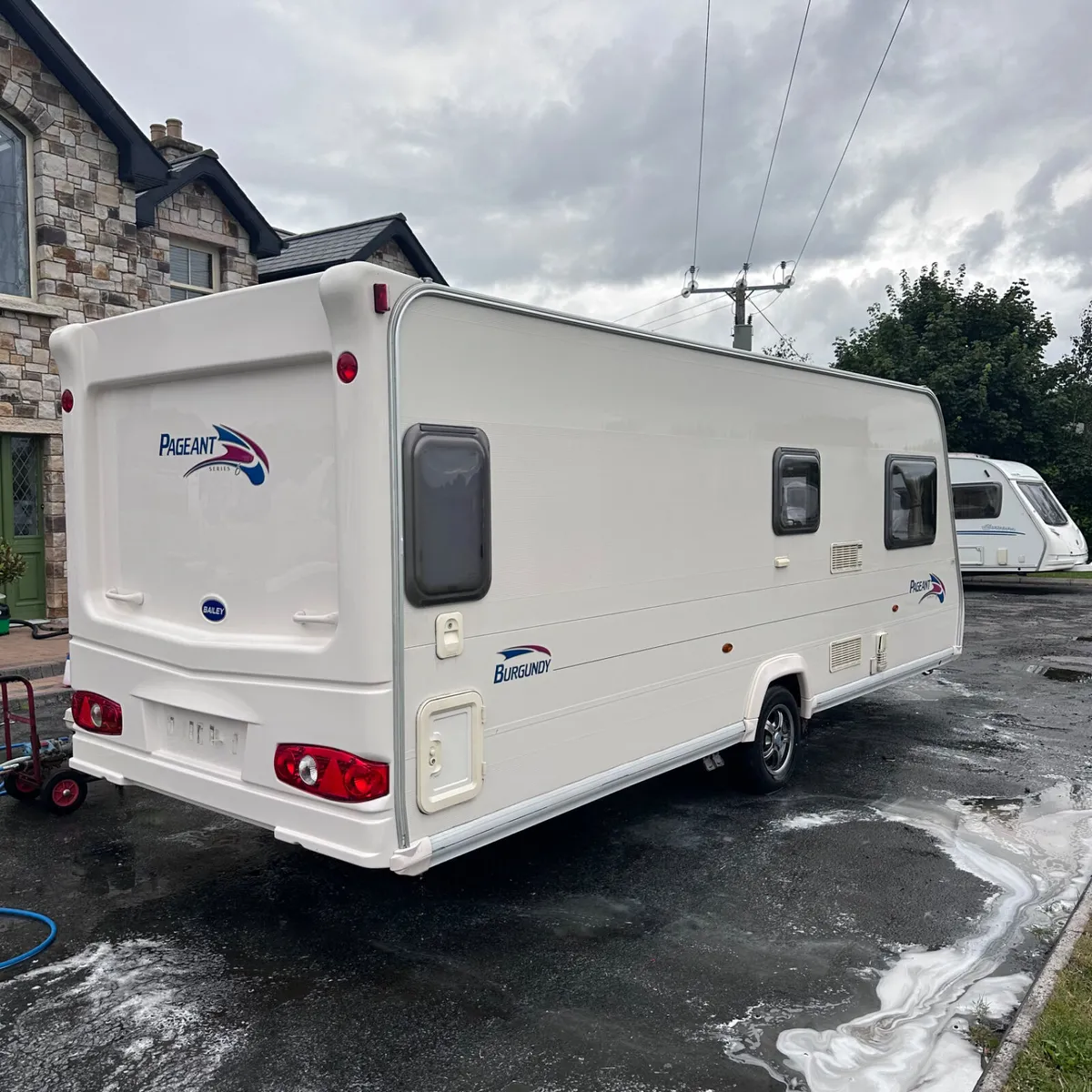 ✨STUNNING BAILEY PAGEANT 4 BERTH FIXED BED✨ - Image 2