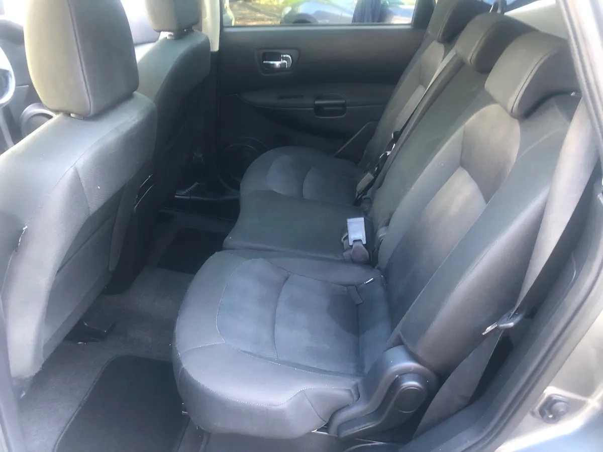 141 Nissan Quashqui 1.5 Dci 7 Seater €4950 - Image 4