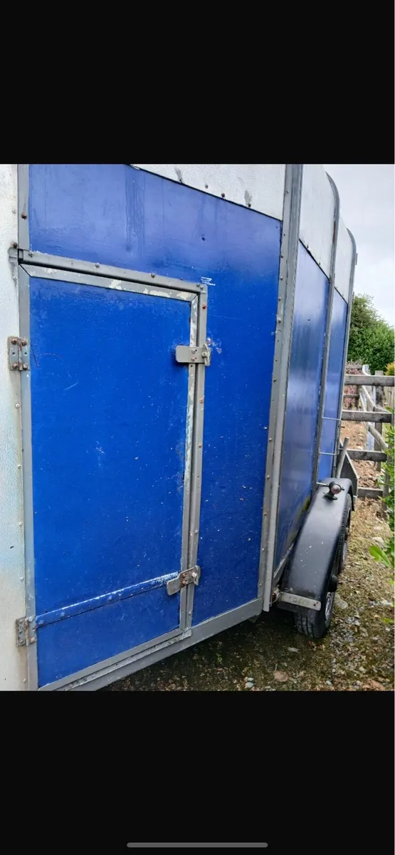 505 box - Image 4