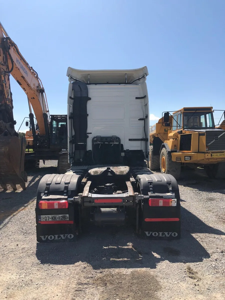 Volvo FH  complete for breaking - Image 2