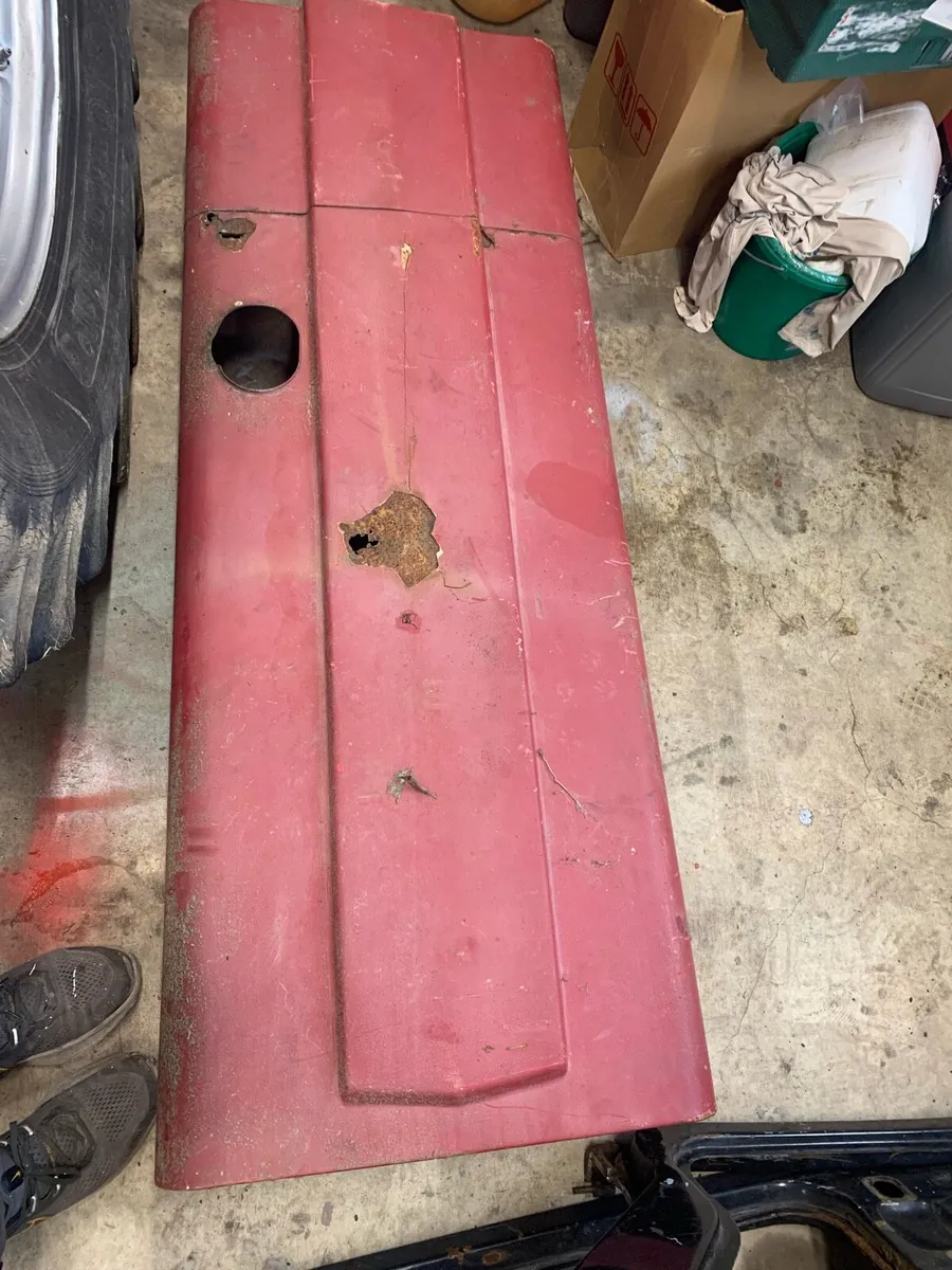 Case parts - Image 2
