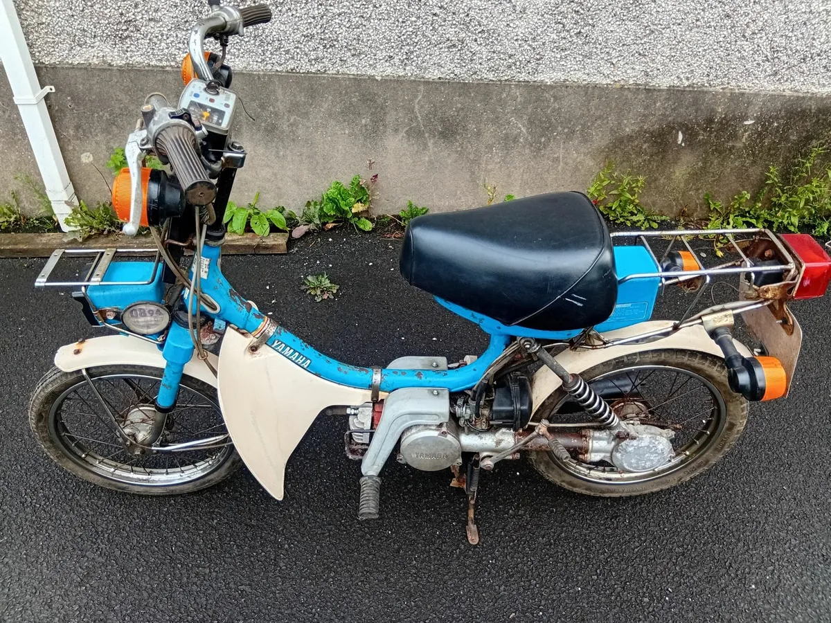 YAMAHA  1988 - Image 1