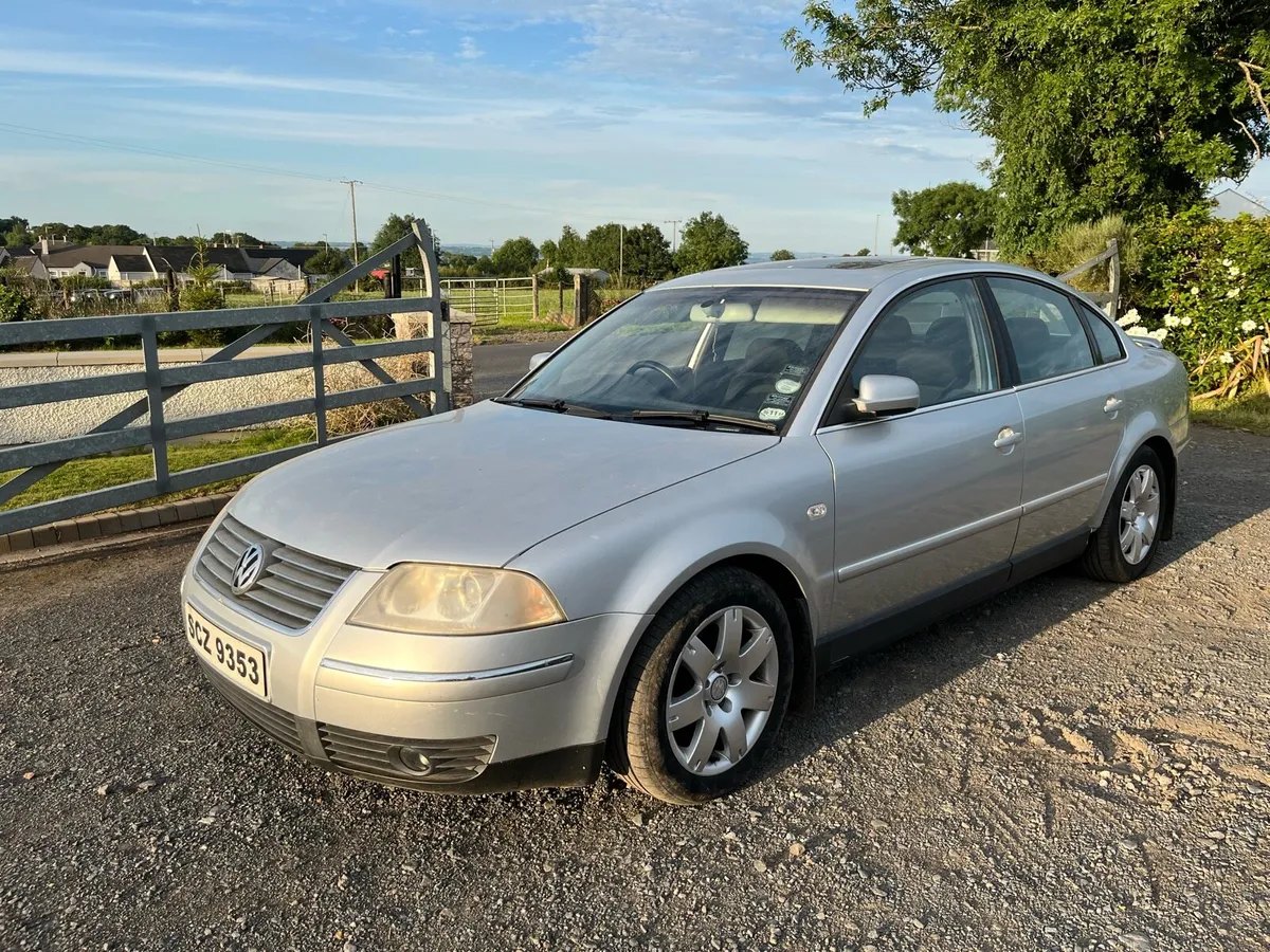 Volkswagen Passat - Image 1