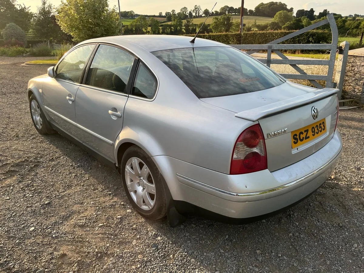 Volkswagen Passat - Image 3