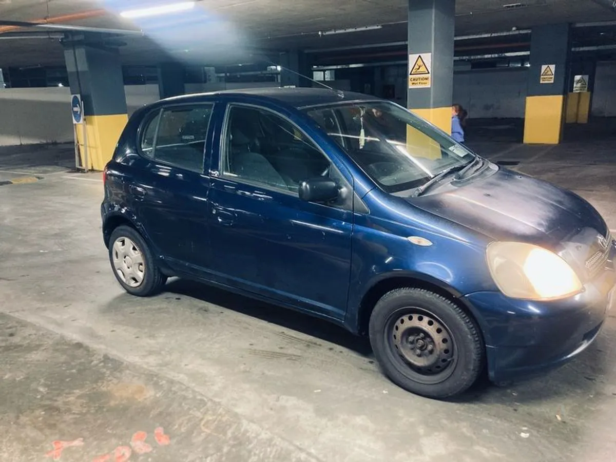 2003 Toyota Yaris - Image 4