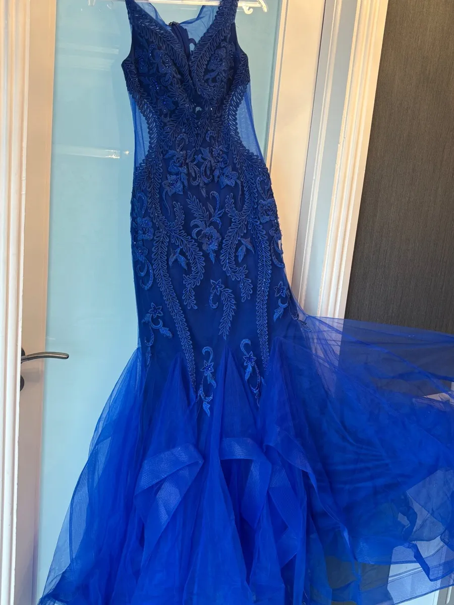 Debs dress - Image 2