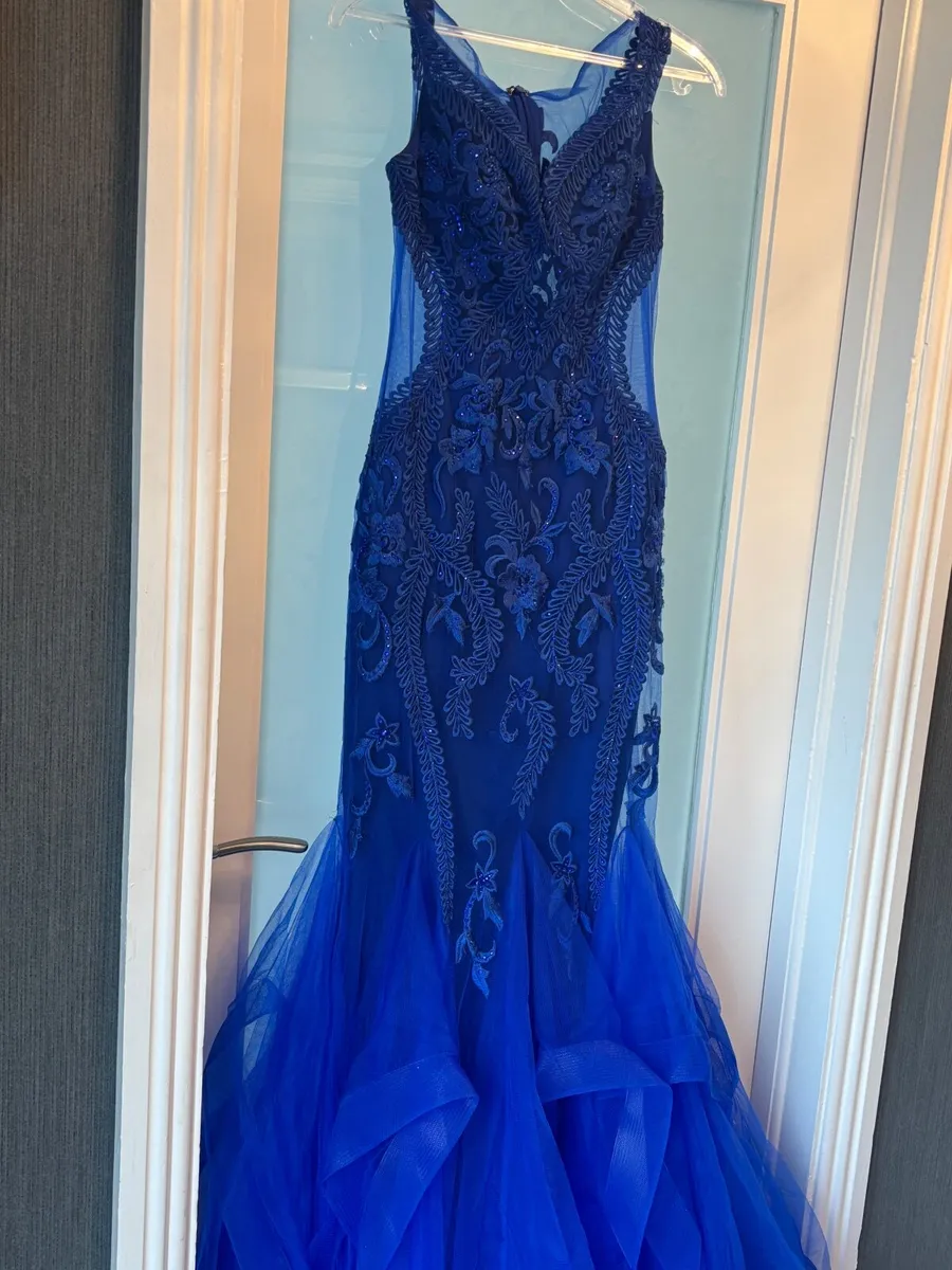 Debs dress - Image 3