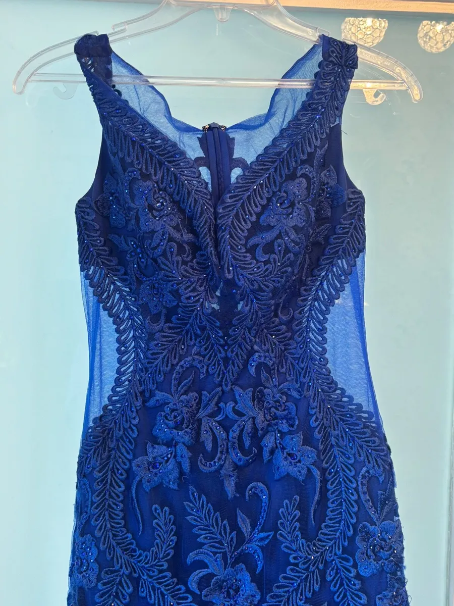 Debs dress - Image 4