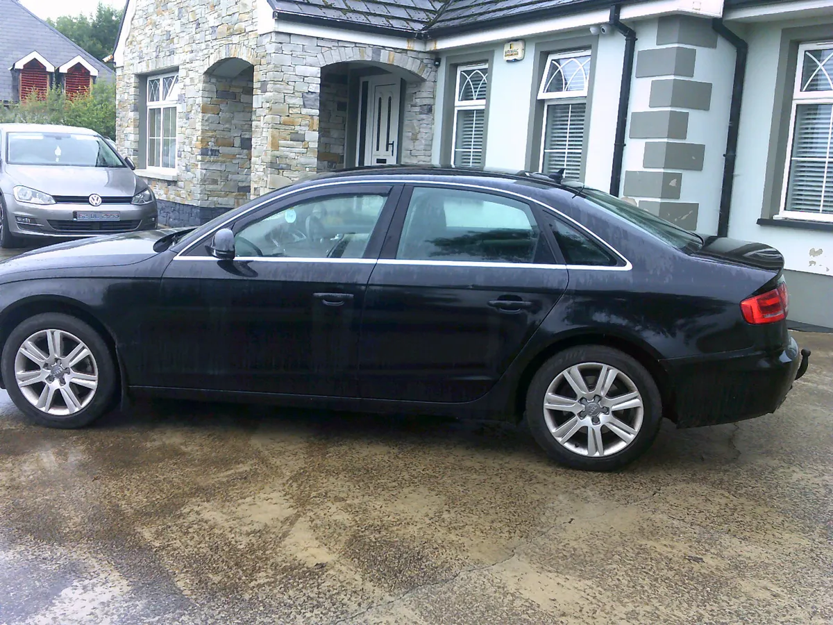 Audi A4 2009 - Image 4