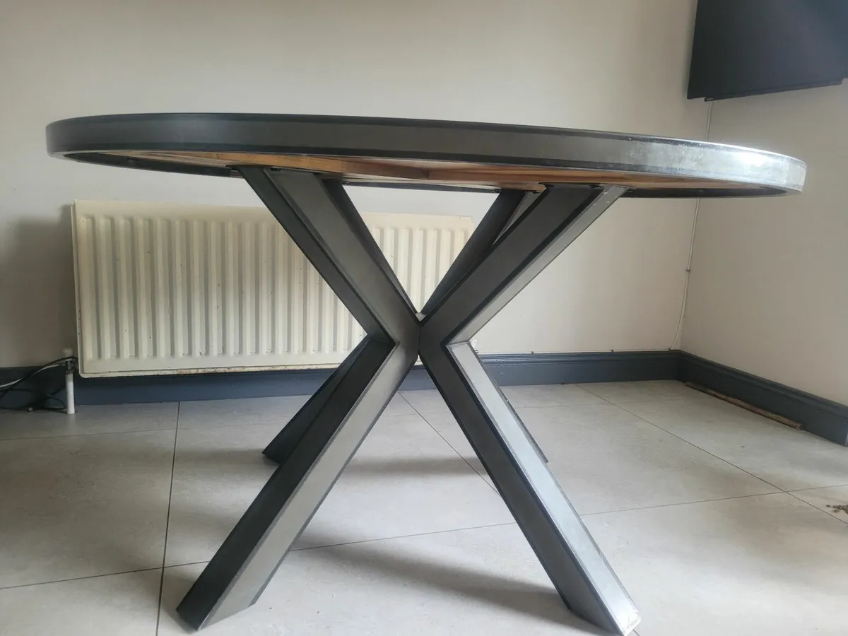 Kitchen Table - Image 3