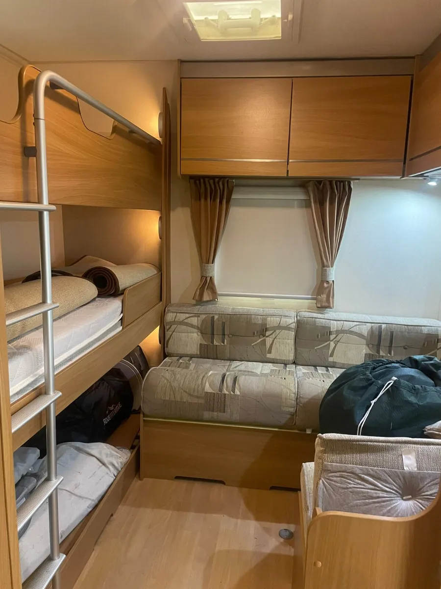 6 Berth swift Sprite Triple Bunk 👌 - Image 4