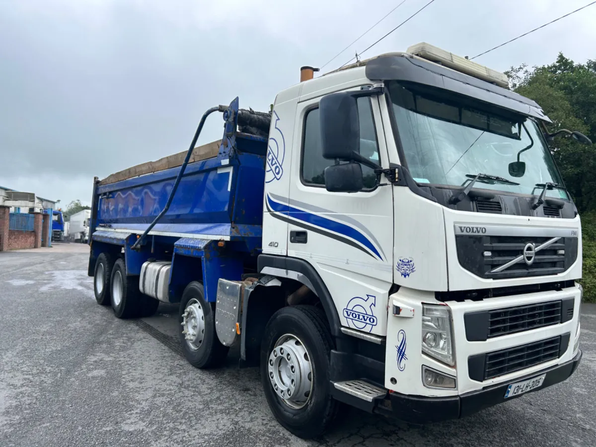 2013 Volvo fm410 8x4 steel tipper - Image 3