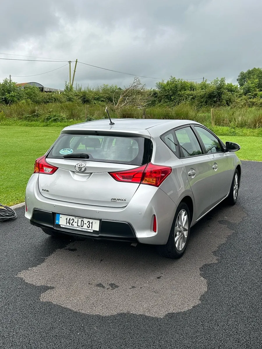 Toyota Auris 2014 - Image 3