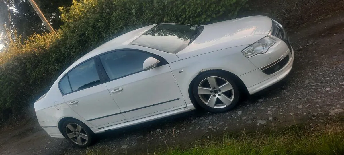 Volkswagen passat - Image 1