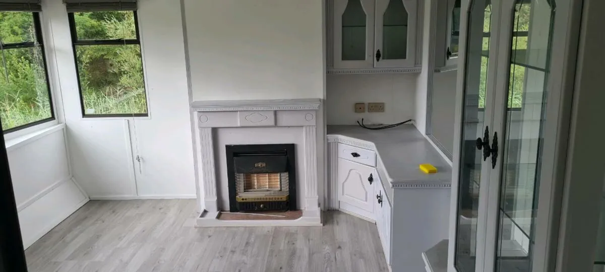 4 bedroom mobile - Image 3