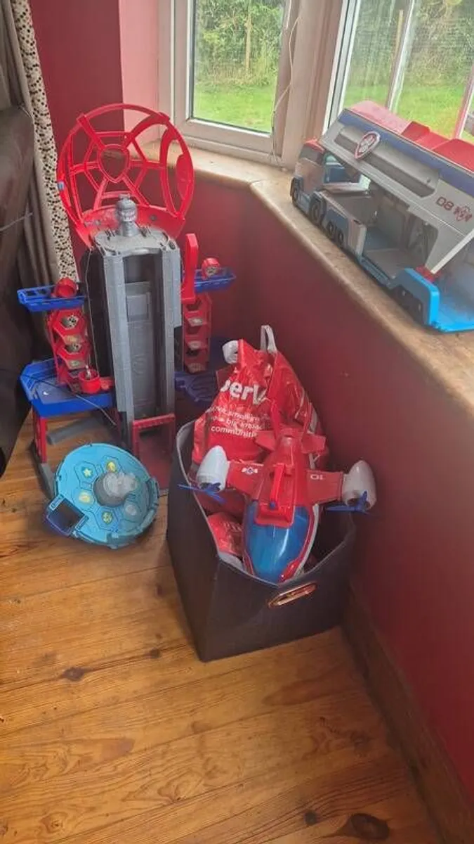 Toy Bundle toy farm shed paw patrol - Image 4