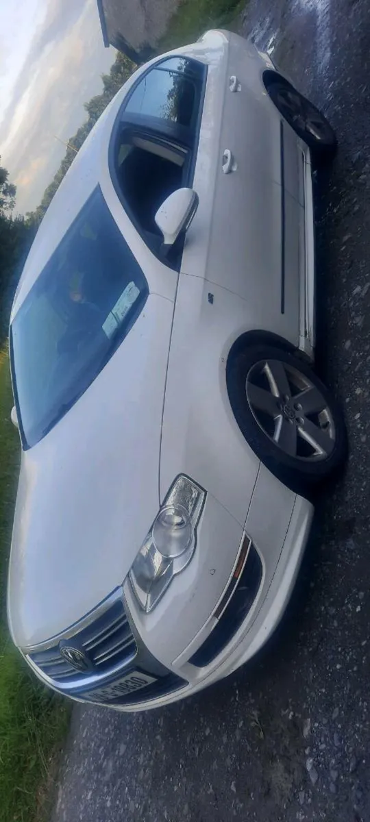 Volkswagen passat - Image 3