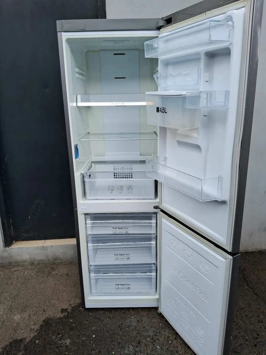FRIDGE AND FREEZER FULL FROST FREE - Image 4