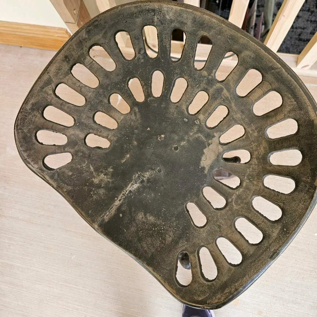 Tractor seat bar stools - Image 2