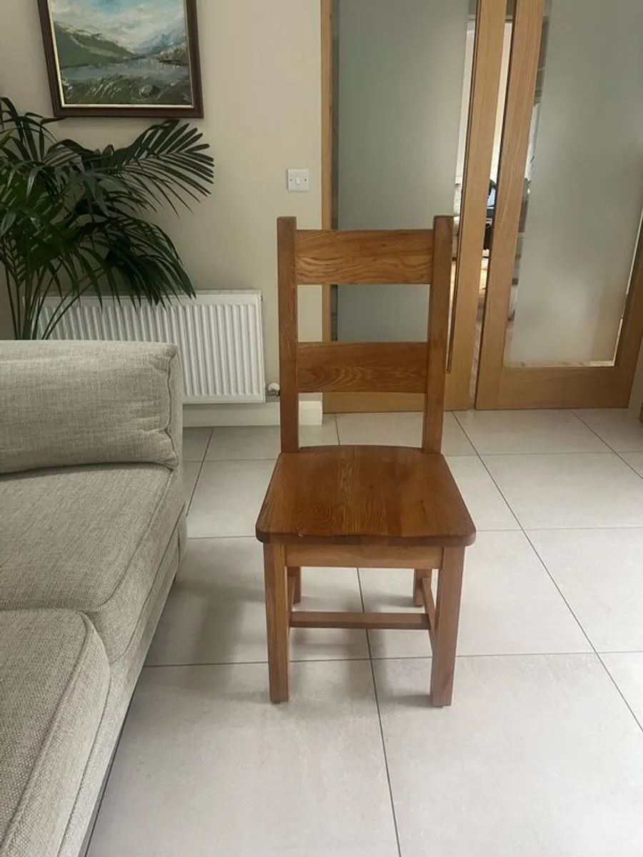 6 Dining Chairs - Image 1