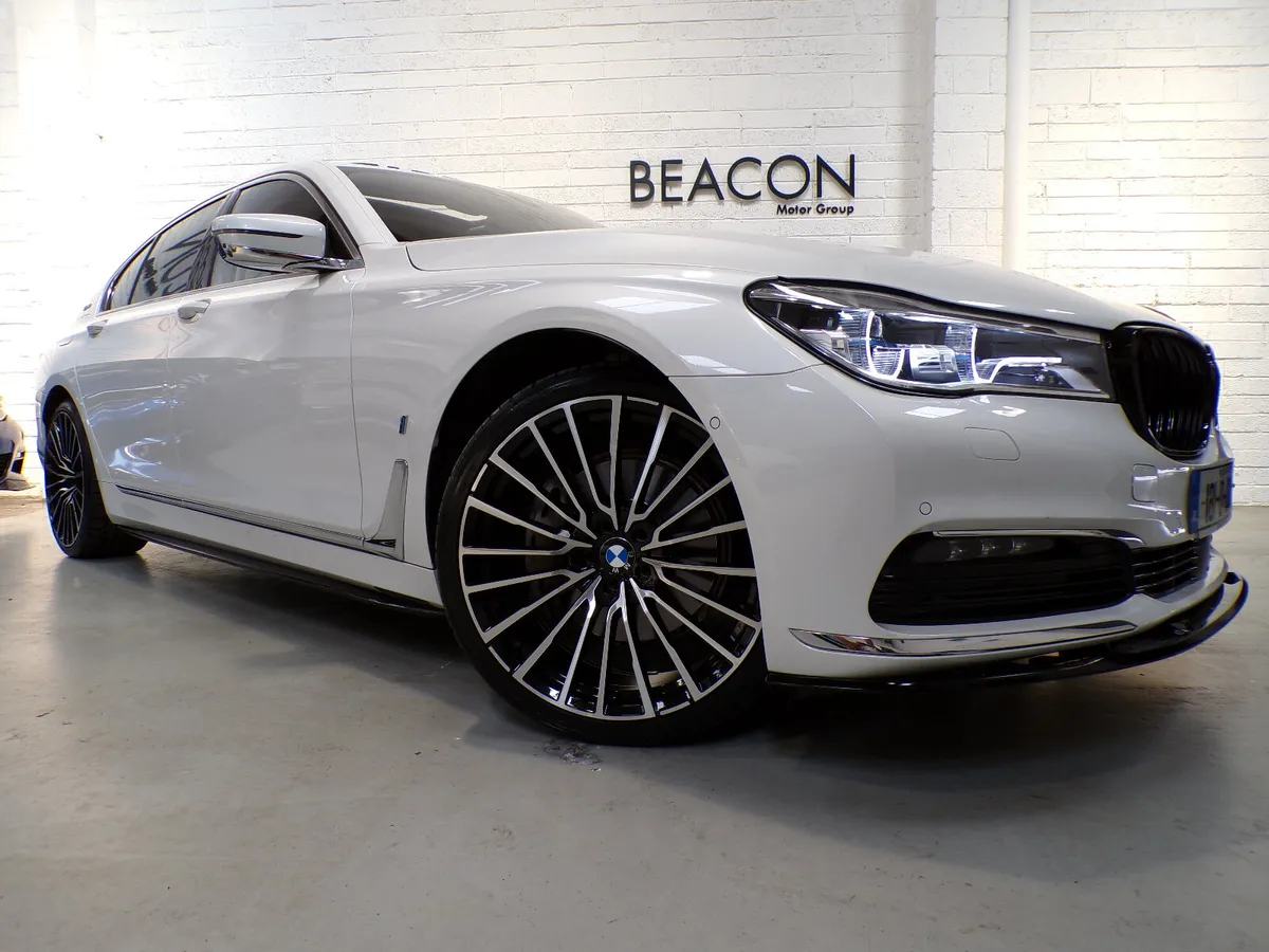 2018* ONLY 39,000 MILES*BMW 740E*TV SCREENS AND I- - Image 2