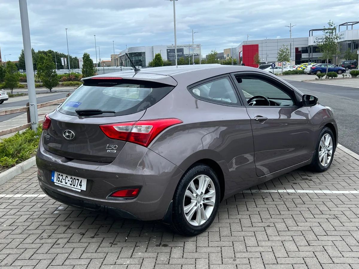 Hyundai i30 2016 Automatic Diesel - Image 2