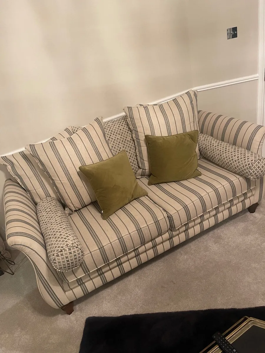 Couch - Image 1