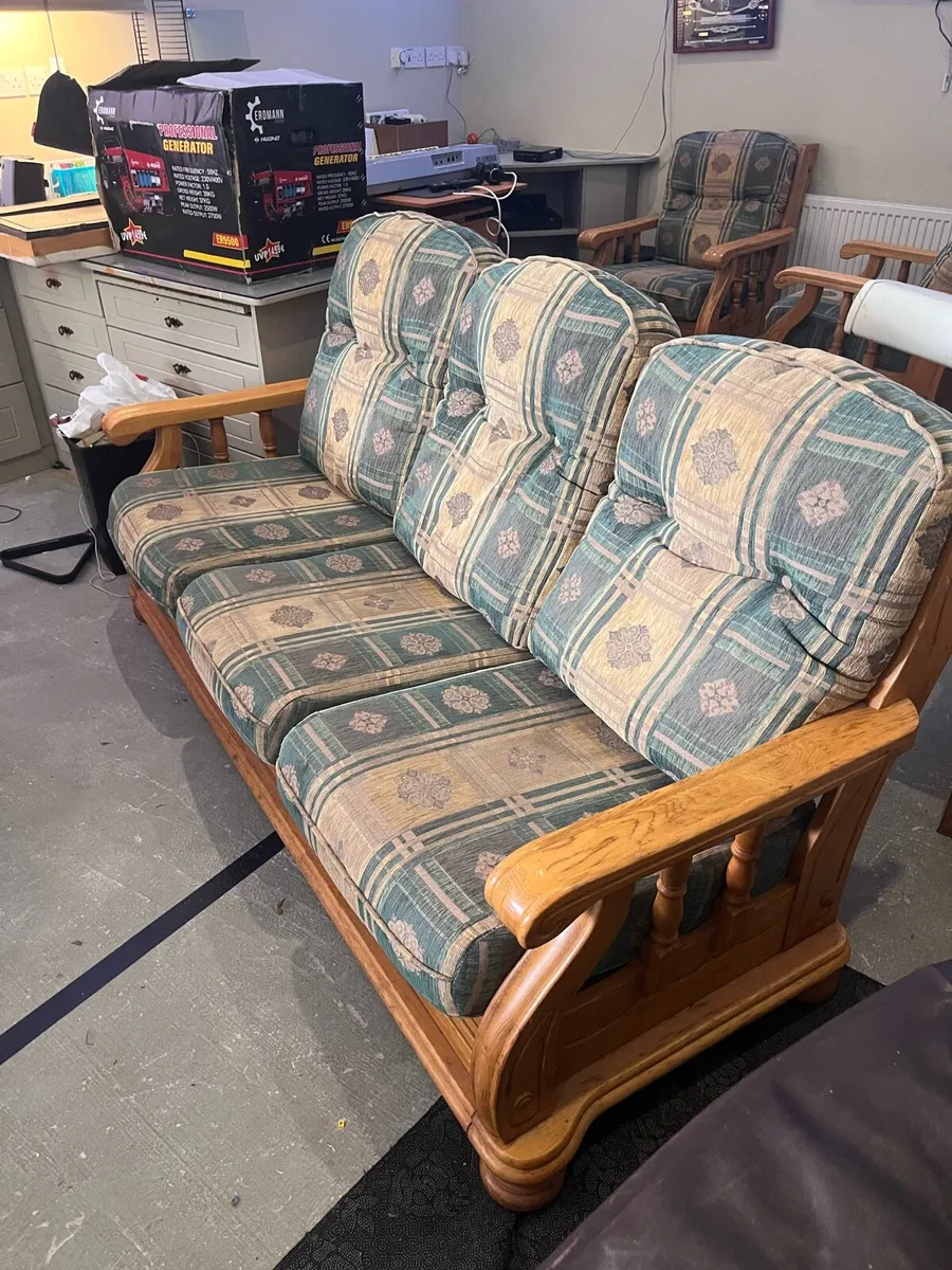 Large sofa - Image 1
