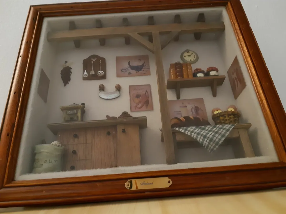 Vintage Shadow Box Diorama. - Image 3