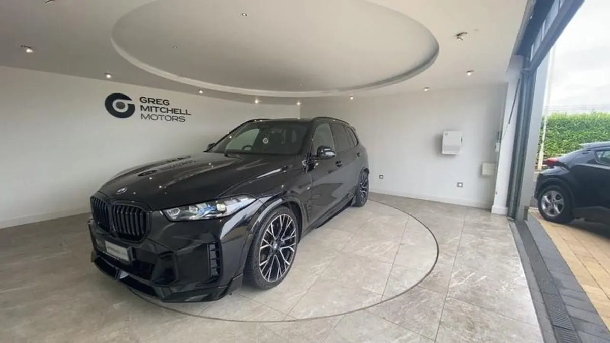 BMW X5 Xdrive40d MHT M Sport 5dr Auto - Image 3