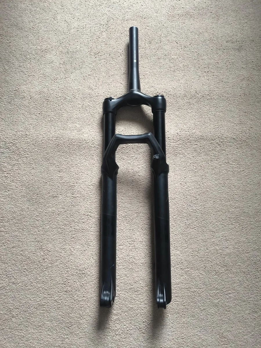Marzoochi bomber z2 140mm bike fork - Image 2