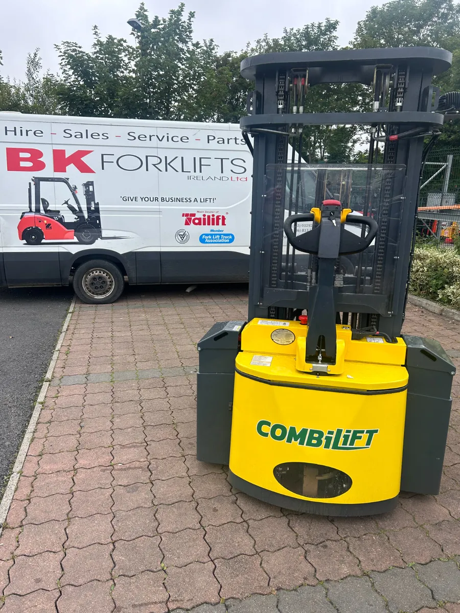 Combi lift WR4 - Image 1