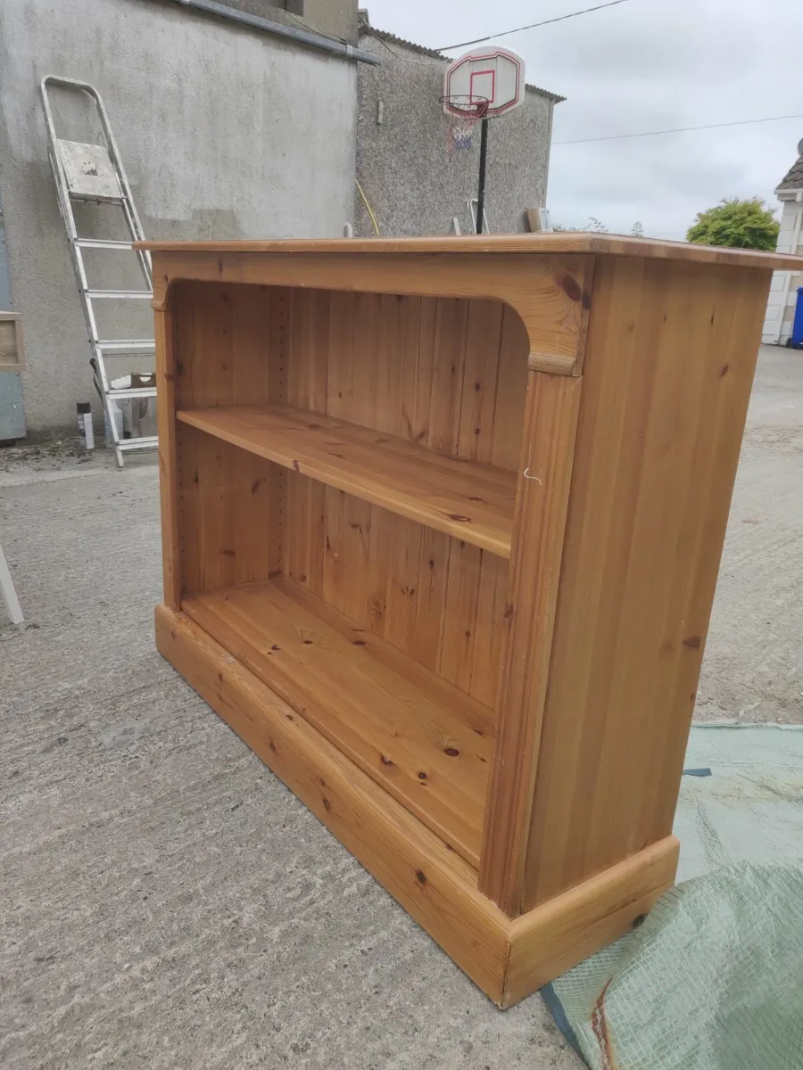 Vintage pine shelf - Image 1