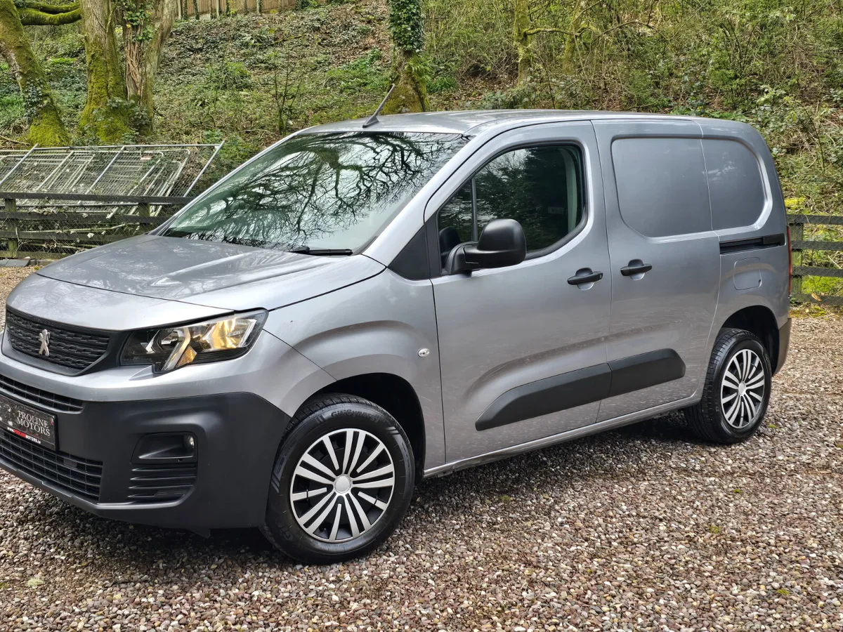 PEUGEOT PARTNER 1.5 HDI PROFESSIONAL - Image 3