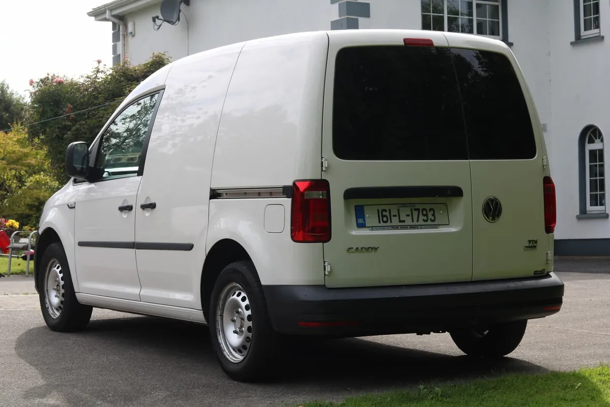 VW caddy van - Image 3