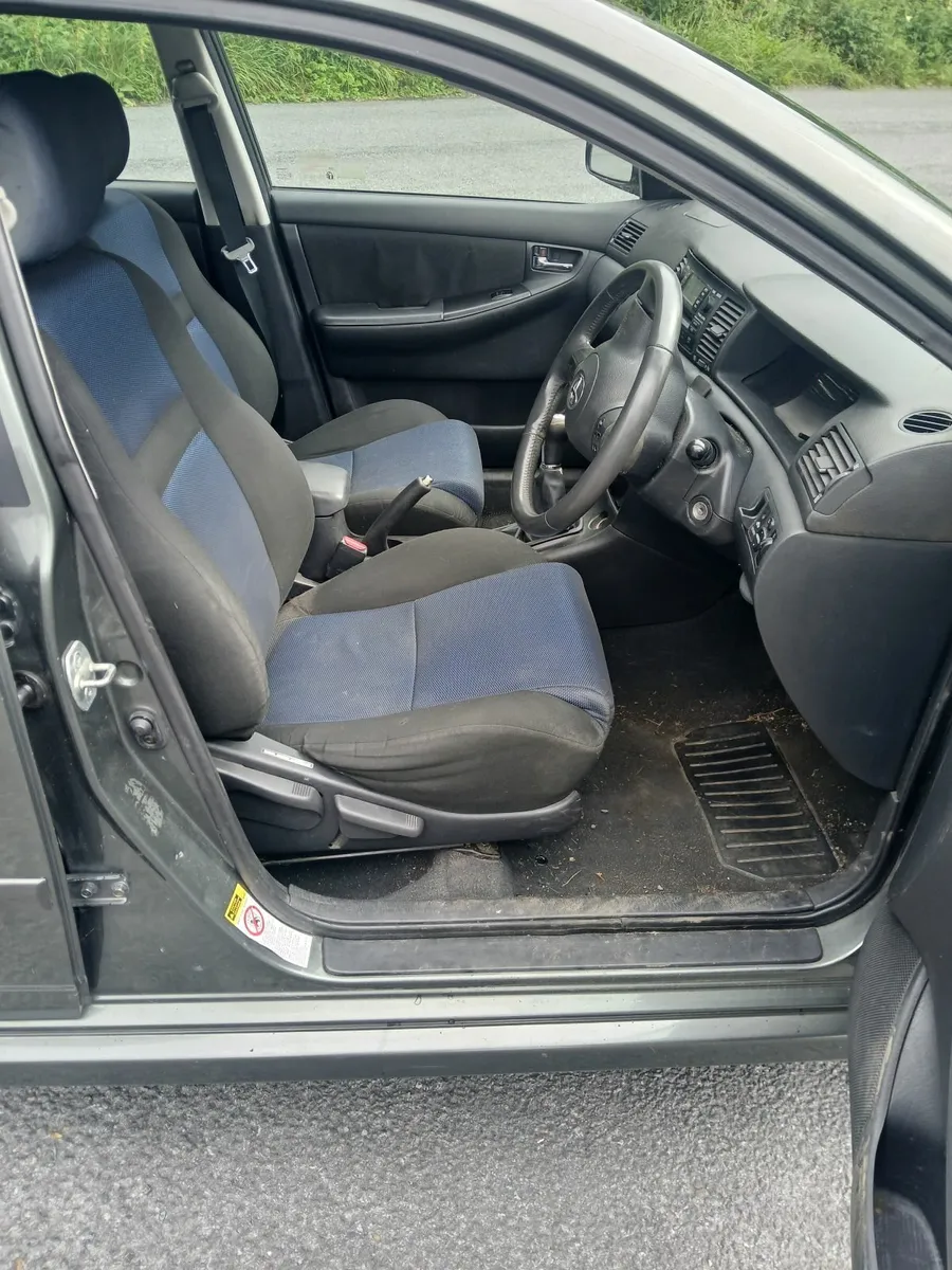Toyota Corolla 2005 - Image 3